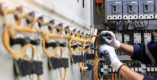 Professional Electrician technician working in Newton, NC